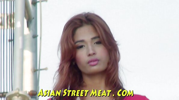En varm asiatisk pige og hendes ven seksa video bezmaksas går ad helvede til.