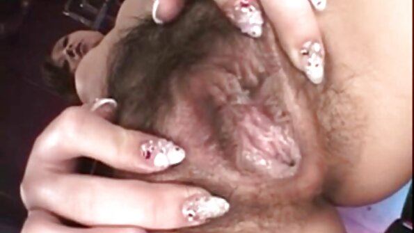 Skøn erotiskie video massage endte med voldelig sex med en vulgær pige.